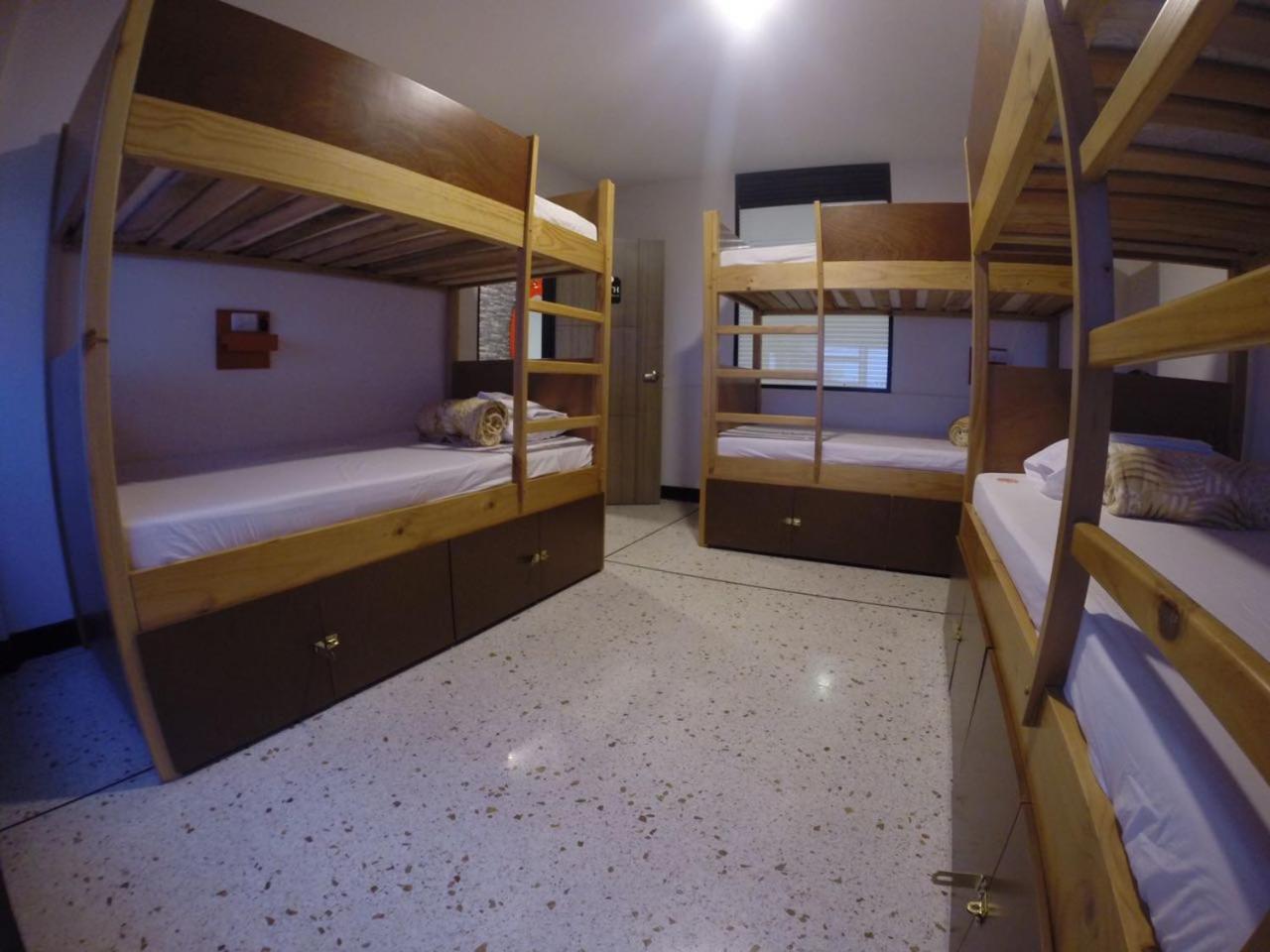 Wanderlust Hostel Armenia  Extérieur photo