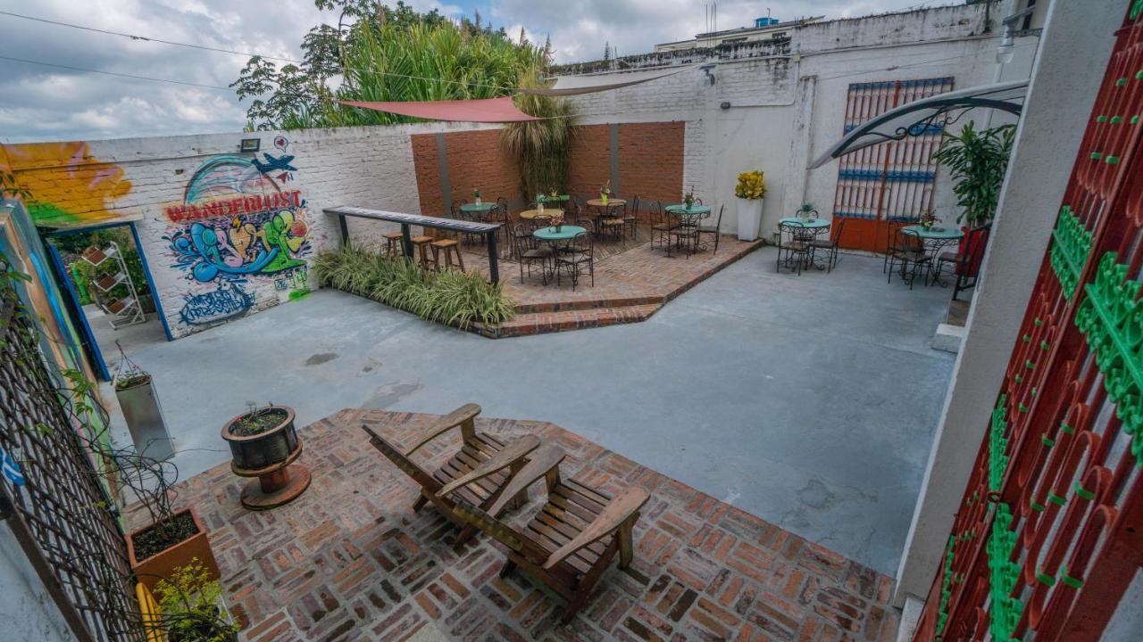 Wanderlust Hostel Armenia  Extérieur photo